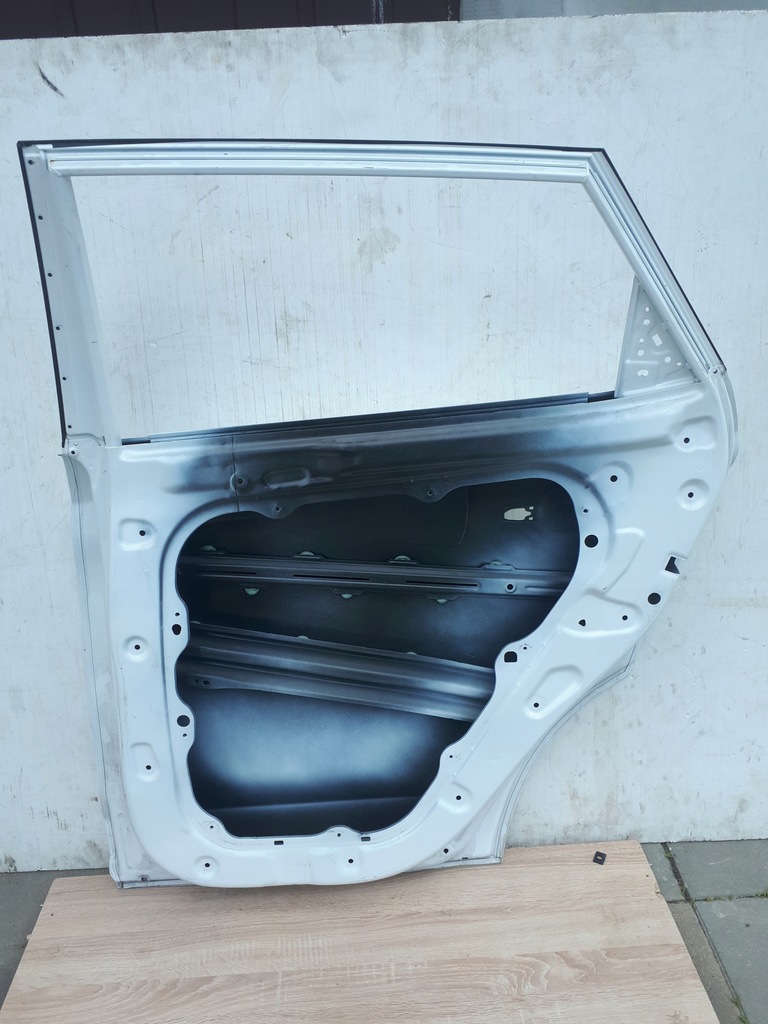 фото №9, Hyundai tucson iii 15- дверь правое задние правый задняя