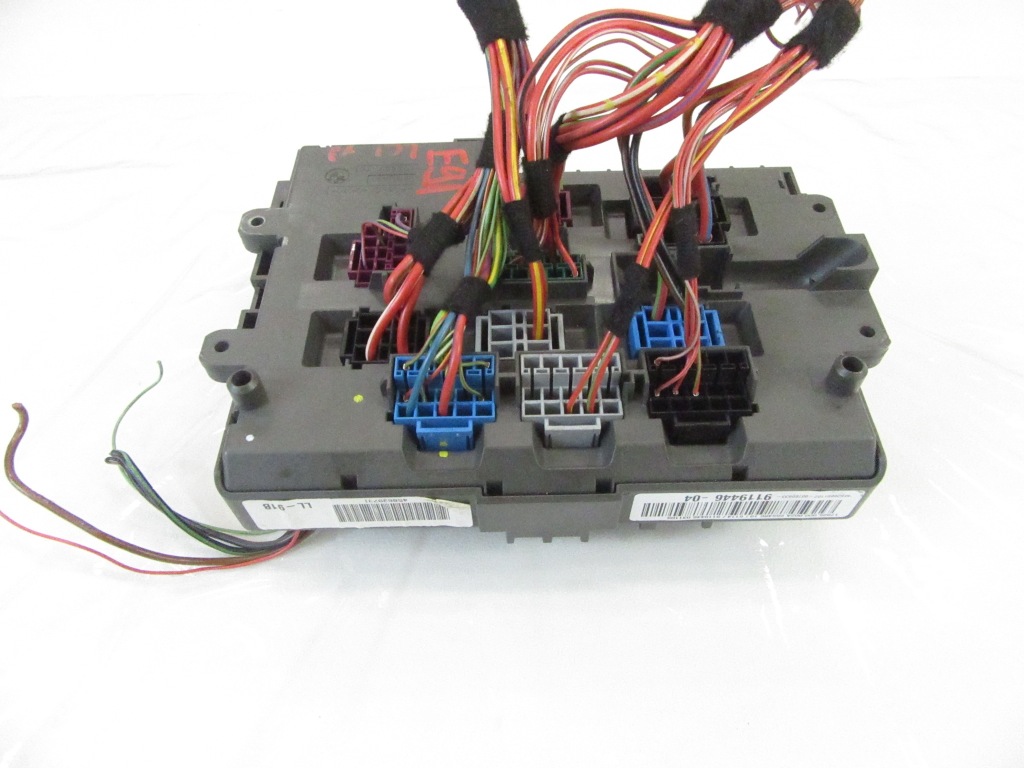 Коробка предохранителей распределитель тока bmw e81 e82 e84 e88 e90 e91 e92 с Разборки