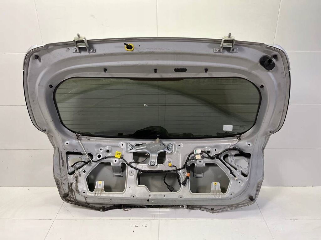 фото №12, Задня кришка багажника багажника kia stonic 2018