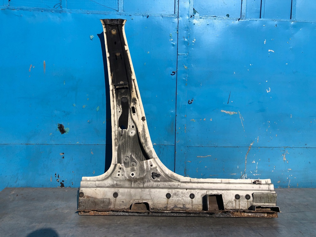 фото №7, Mercedes w213 четверть левый порог блок двигателя