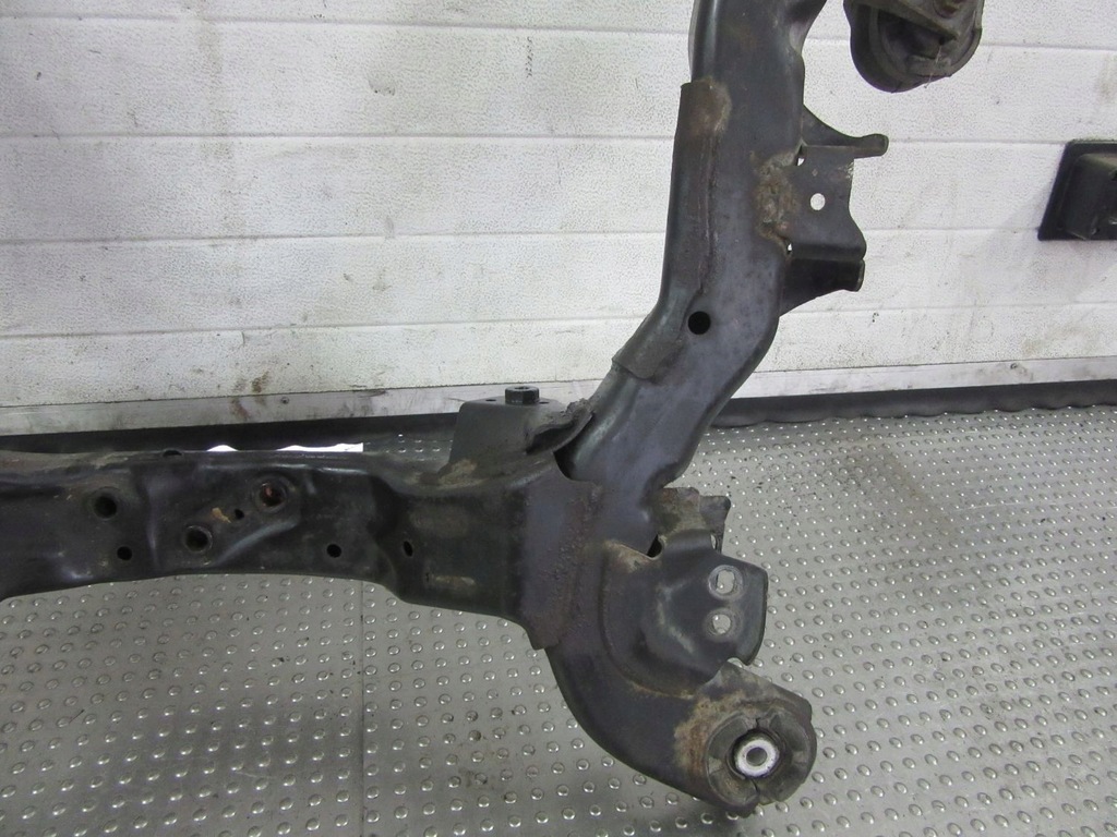 фото №8, Suzuki xl7 3.6i 2007 подрамник подрамник балка перед