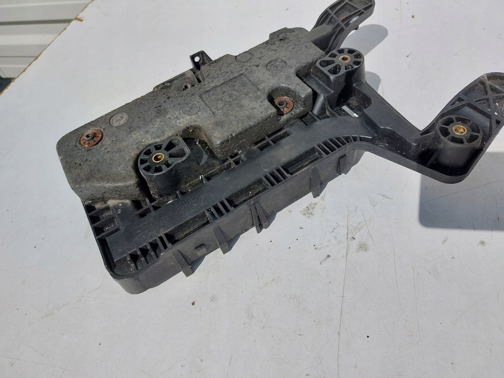 фото №7, Кронштейн акумулятор volkswagen оригінальний номер 1k0915333d