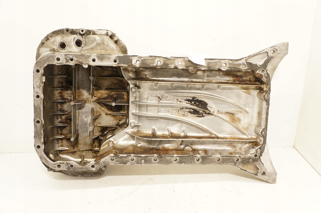 фото №1, Поддон масляная mercedes w211 c219 5.5 benz r2730141702