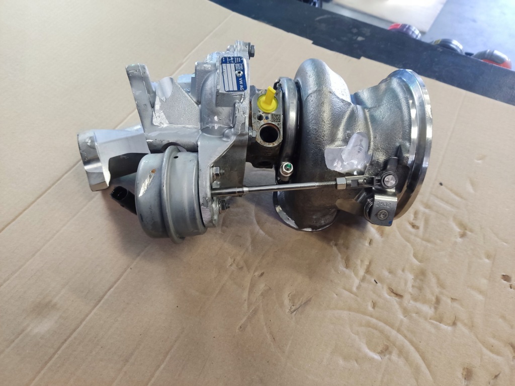 Турбонагнетатель audi porsche lamborghini 0p2.145.703.k новая Киев