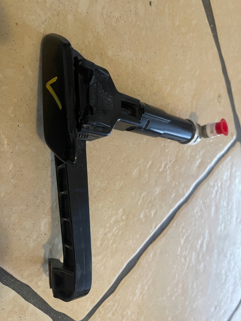 фото №1, Lexus is 2012 омивач лампи оригінал лівий