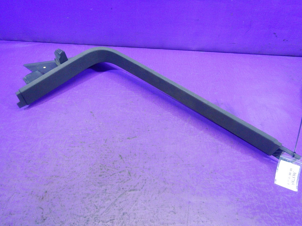 фото №1, Tiguan молдинг захист поріг правий перед 5n0863484