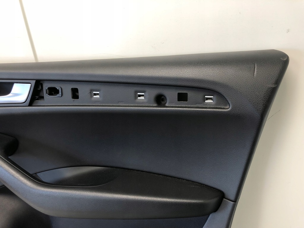 фото №3, Обшивка дверь правый перед audi q5