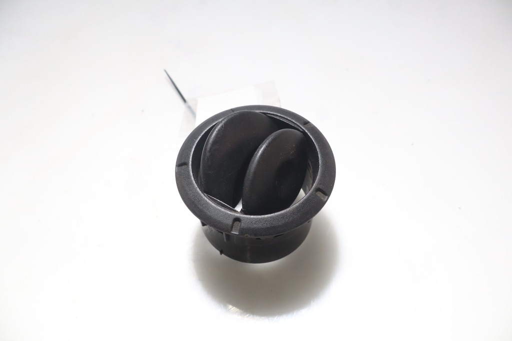 фото №1, Решітка обдув ліва nissan nv400