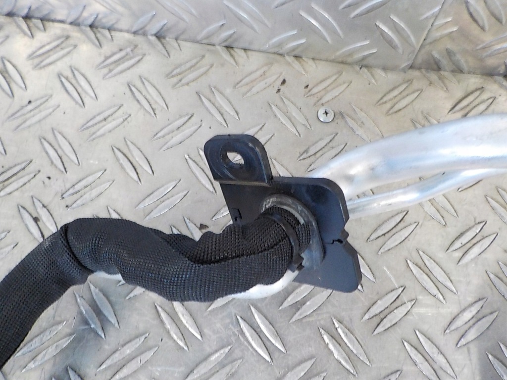 фото №5, Grand cherokee wk2 пабтрубок  труба шланг кондиционера