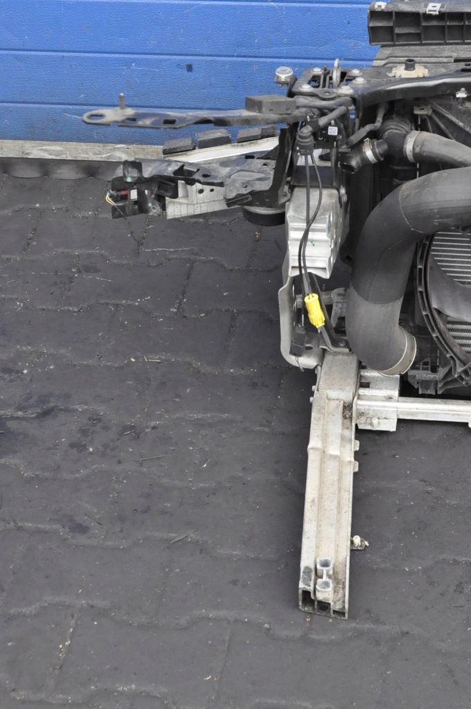 фото №8, Bmw 2 active tourer f45 1.5 d pas передній комплект 7434544