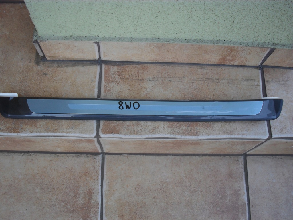 фото №1, Audi оригинальный номер 8w0853374f молдинг порог