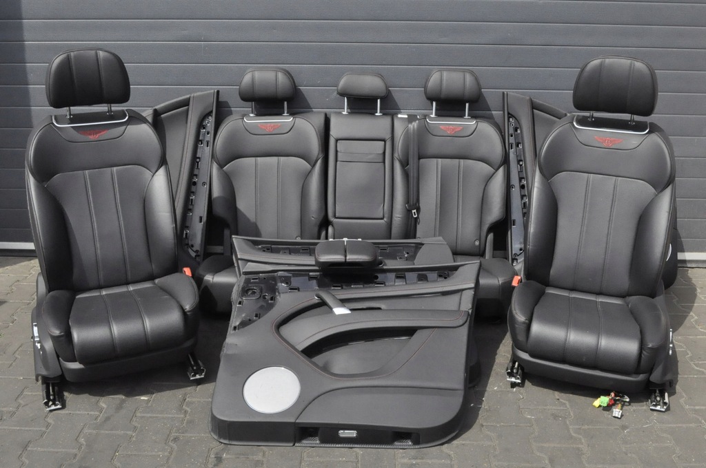 фото №1, Bentley bentayga перехідник салону сидіння заднє сидіння обшивки шкіра