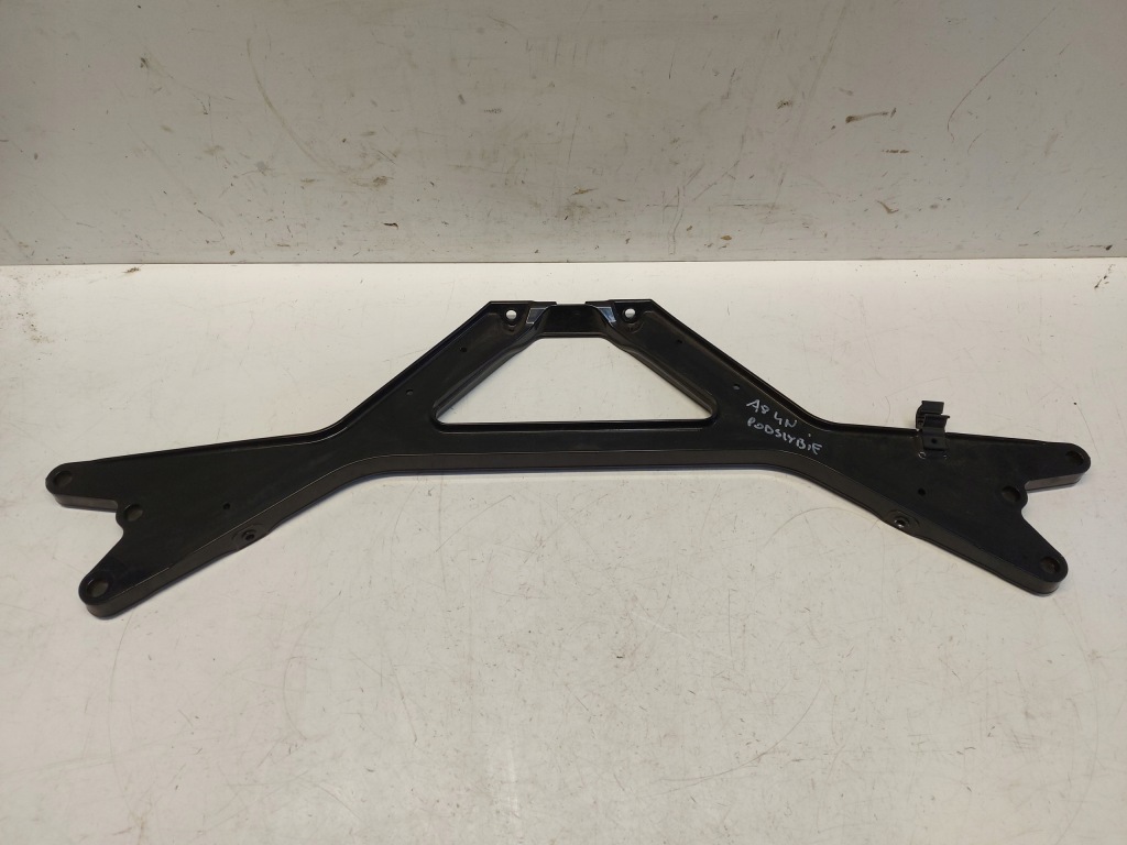 фото №1, Audi a8 d5 4n кронштейн балка опора 4n0806151d