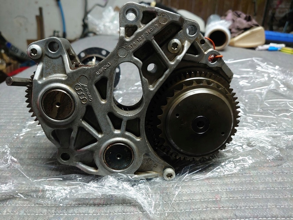 фото №7, Привод насоса масла audi a5 s5 4.2fsi