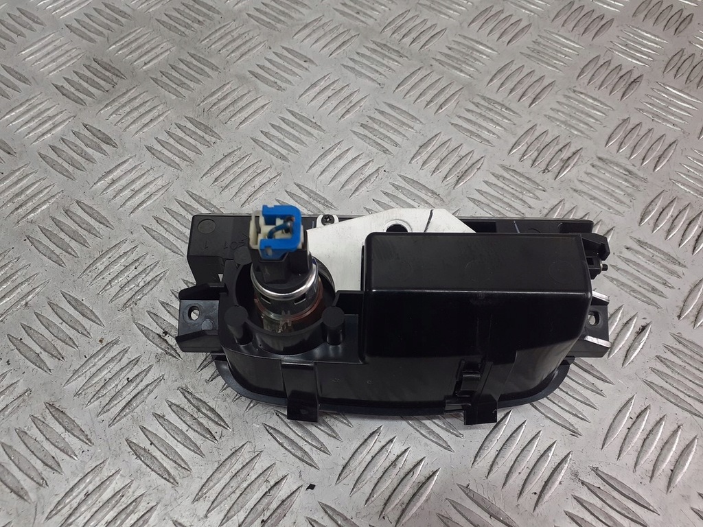 фото №3, Пепельница mazda 6