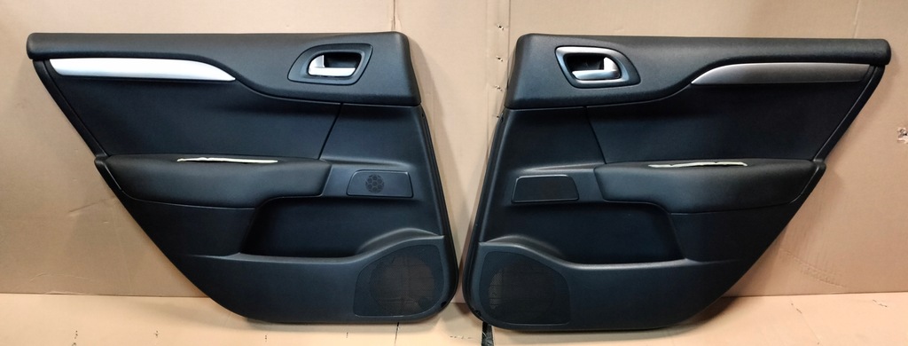 фото №1, Citroen c4 ii b7 обшивка дверь задняя