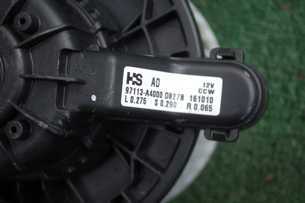 фото №4, Вентилятор обдув hyundai i30 3 kia carens 4 eu