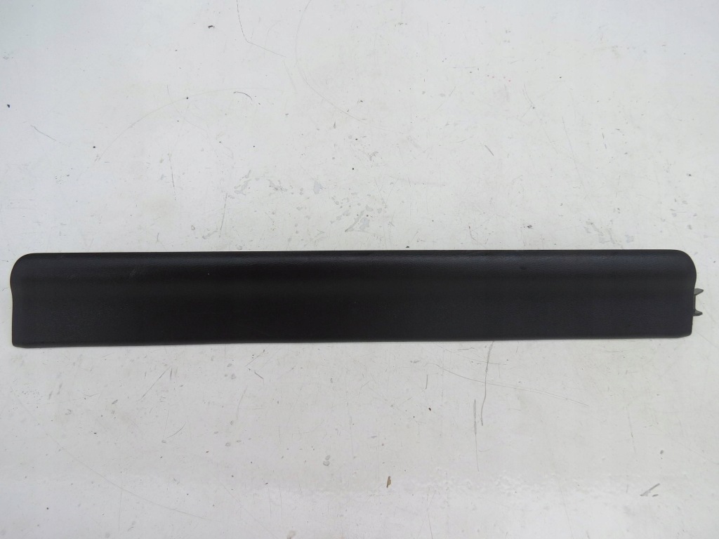 фото №1, Молдинг порог правый перед volvo v70 lll 3.2 b r6 243 km 07-16r 31250823