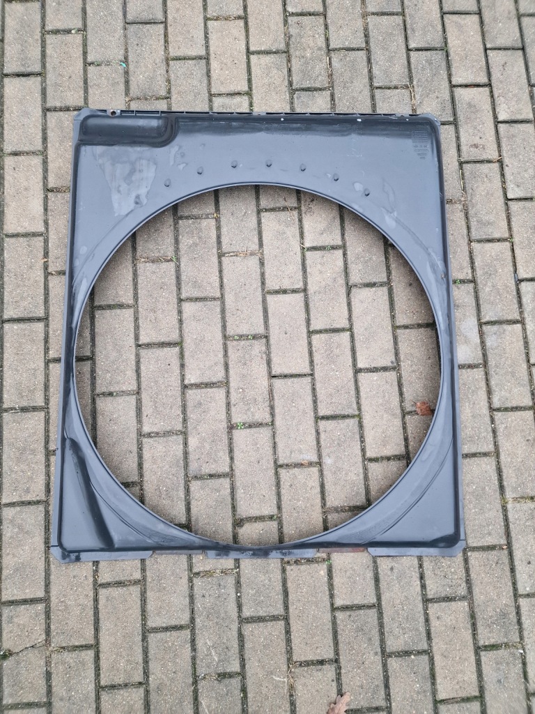 Купить Накладка туннель вентилятора радиатора scania 1800981