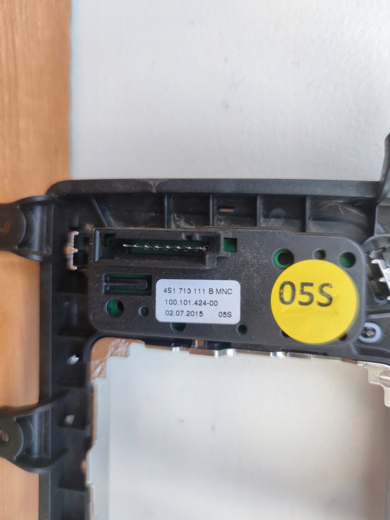 фото №4, Audi r8 4s корпус домкрата переключения передач рамка