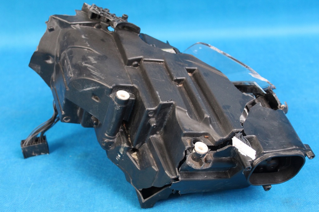 фото №6, Фара диодный led правый перед оригинальный номер audi a4 rs4