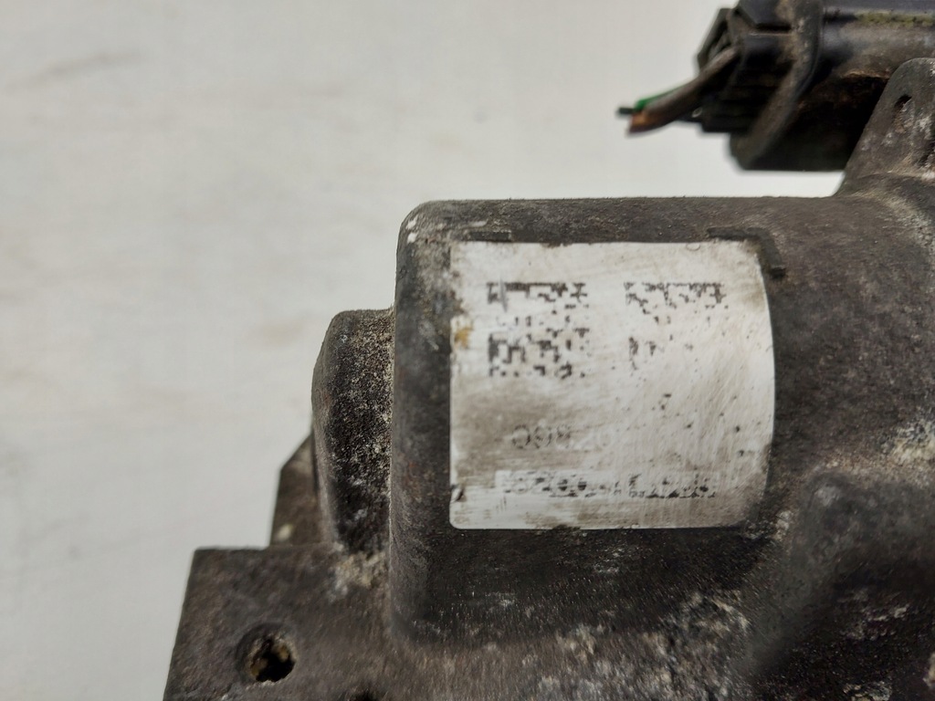 фото №5, Дроссельная заслонка 8200614985g renault kangoo ii 1.5 dci