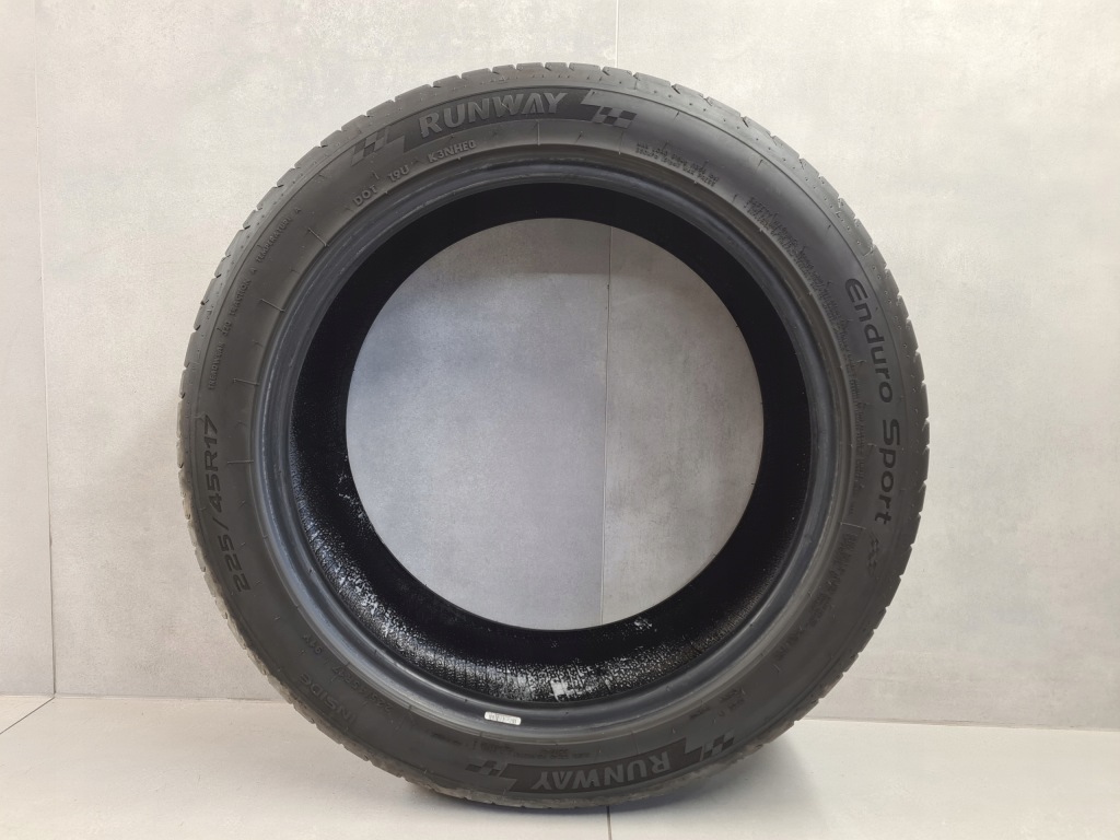 Купити Шина letnia runway enduro 225/45 r17 91v