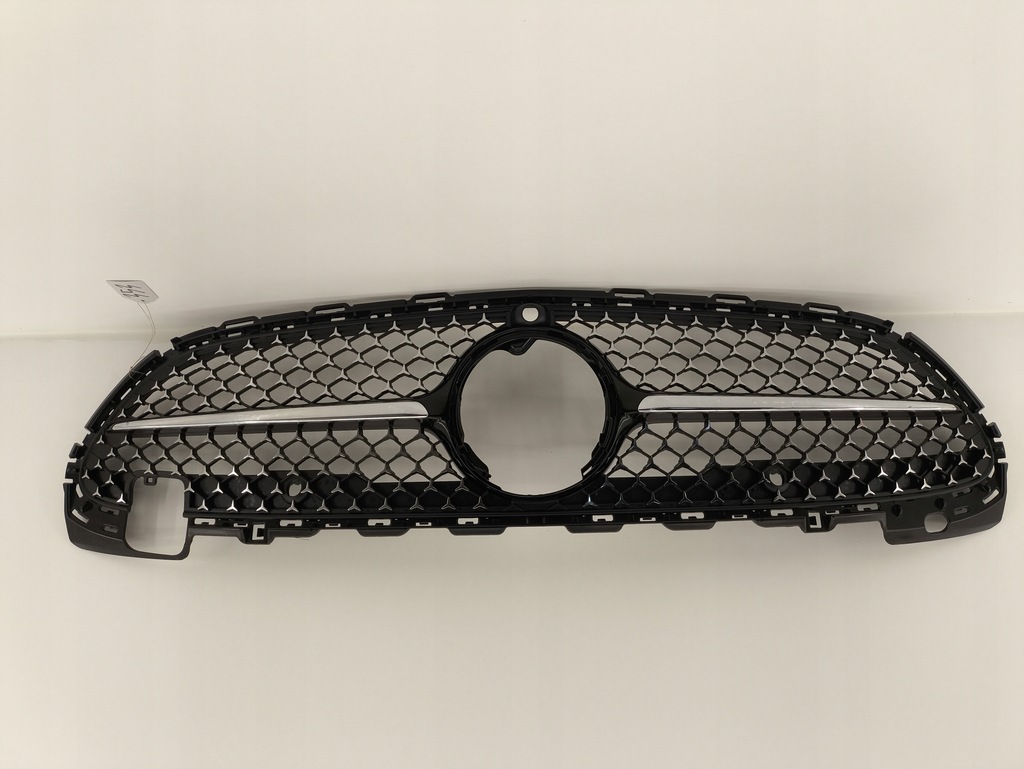 фото №1, Решётка радиатора радиатора mercedes c w206 amg 21-