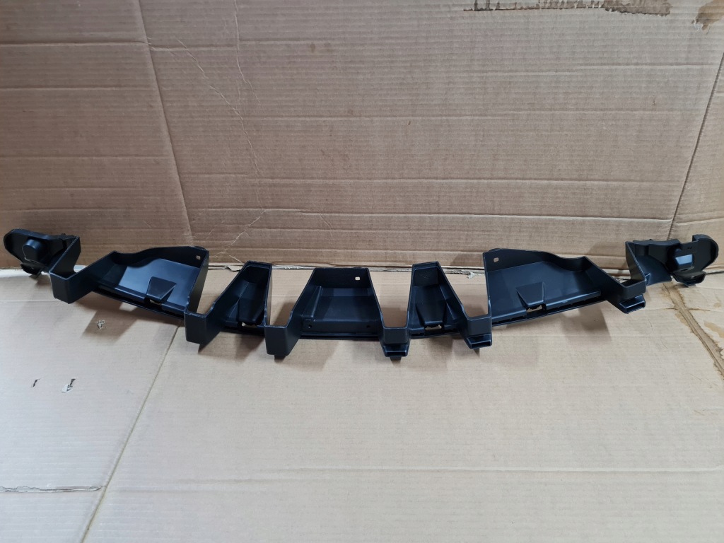 фото №1, Jaguar f-type направляющая бампера задняя hk8317e855ad новый