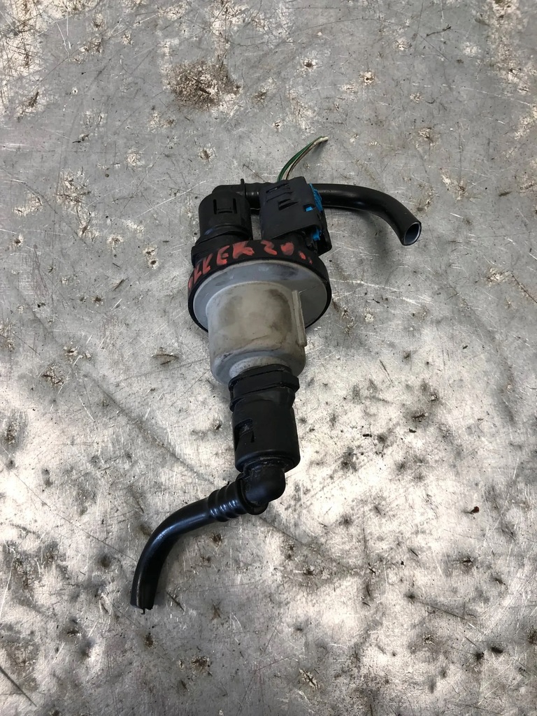 фото №1, Клапан вакуумa dacia dokker 8200248821