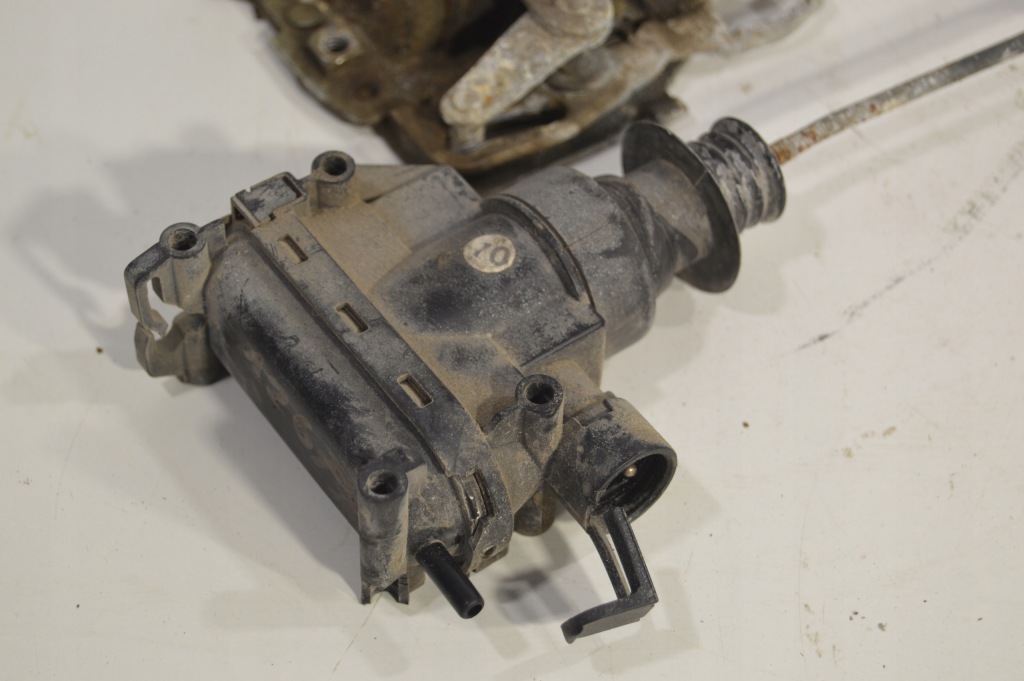 Замок дверь привод правый перед mercedes w126 s klasa s Недорого