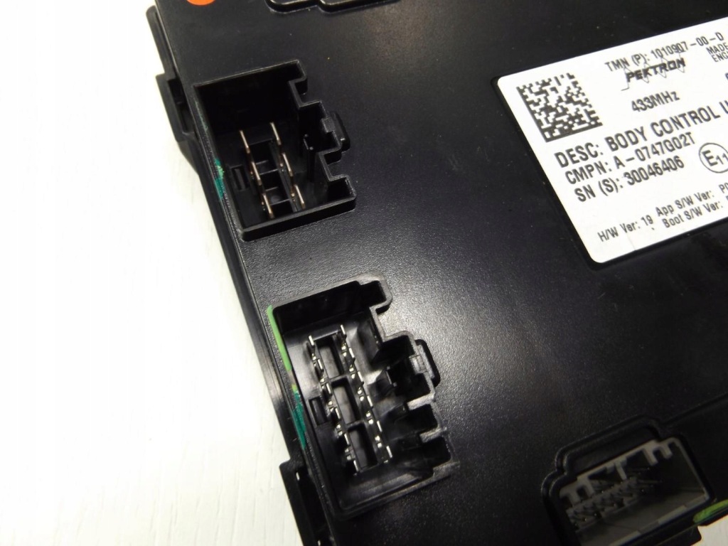 фото №3, Tesla model s p85d модуль блок управления 1010907-00-d