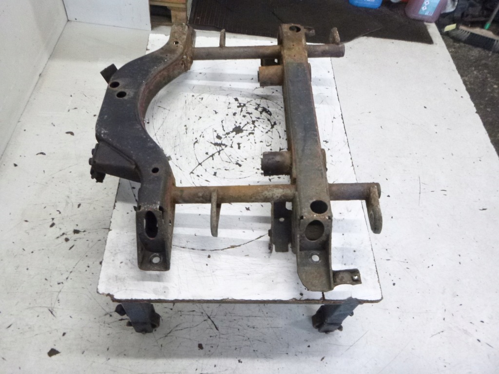 фото №7, Підрамник задня mercedes w163 4.3 2001r.