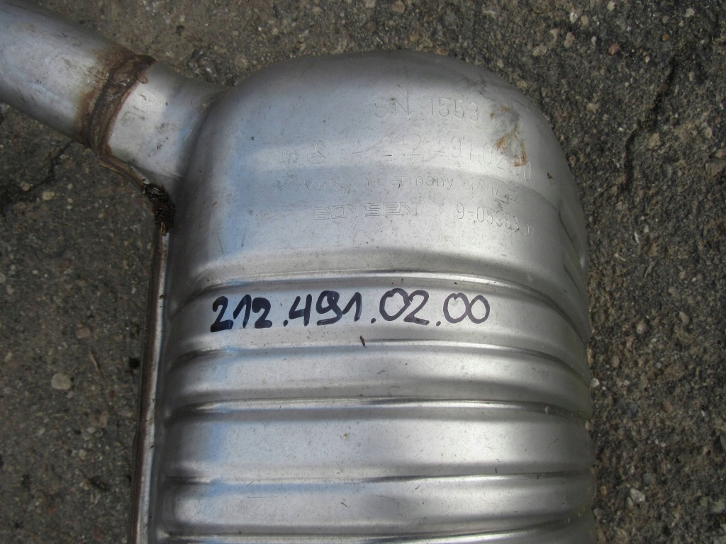 Глушники вихлоп mercedes-benz cls c218 218 3.0 cdi a2124910200 Оригінал
