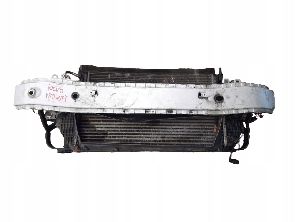 фото №2, Volvo v50 lift r-design перед капот бампер