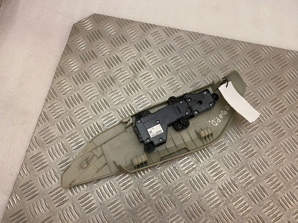 фото №13, Volvo xc90 2016 кнопки керування сидіння