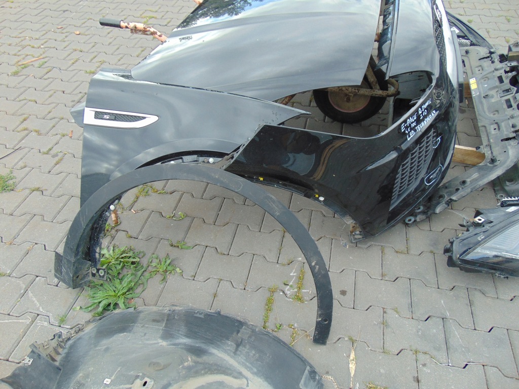 фото №4, Kompletny перед капот бампер 4xpdc, led технология e-pace 2.0d r-dynamic