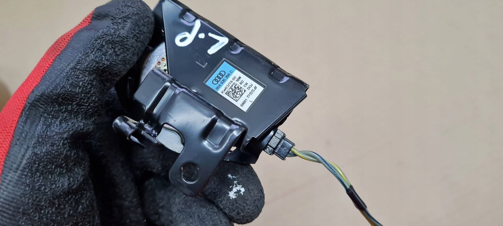 фото №12, Sq5 80a q5 динамик стойка левый bangolufsen 80a035399d