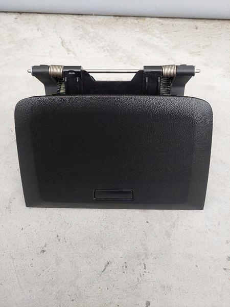 фото №1, Golf vii sportsvan бардачок консоли верхний