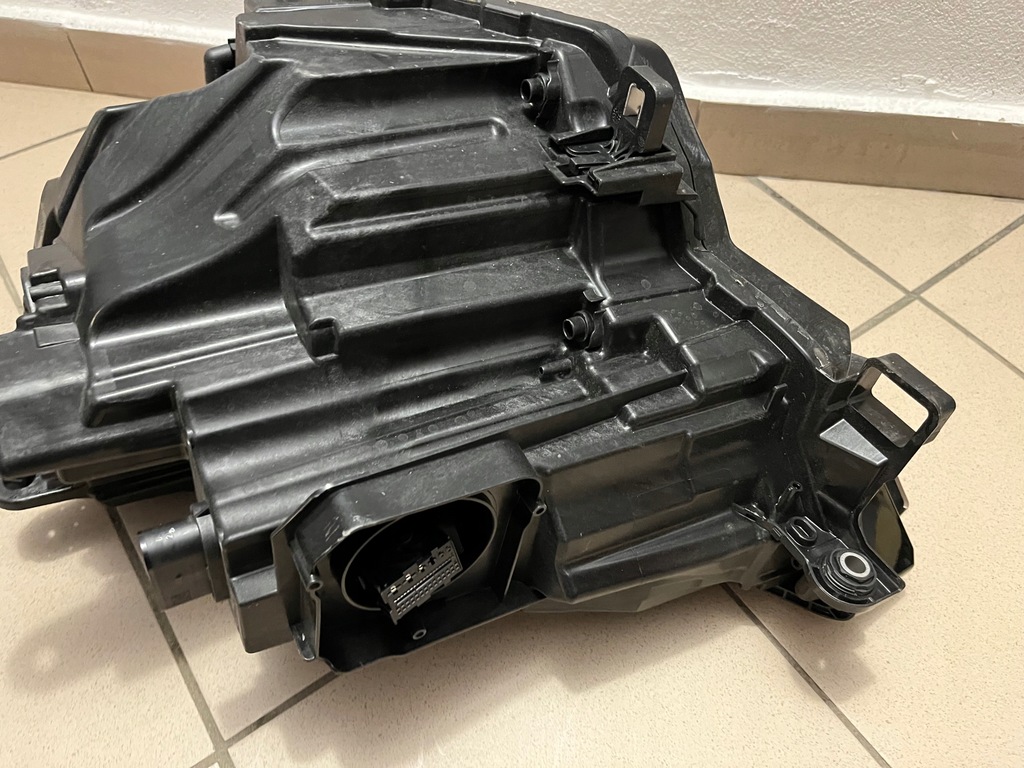 фото №13, Skoda kodiaq kodiak ii 2 full led 24- лампа przendia перед правая 57h941010