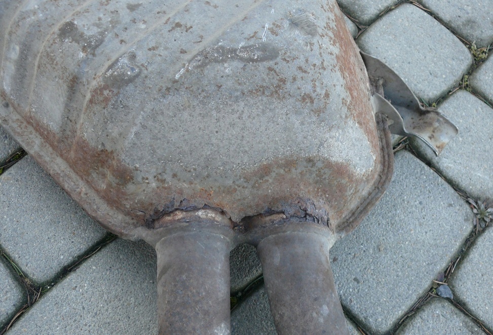 фото №8, Гасник середній audi a8 d2 3.3 tdi 225km akf 99-02 lift 4d0253411a