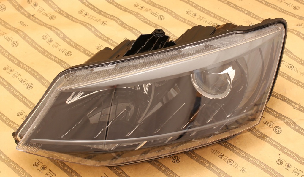 Купить Skoda fabia 3 3 14-18 фара перед линза + led