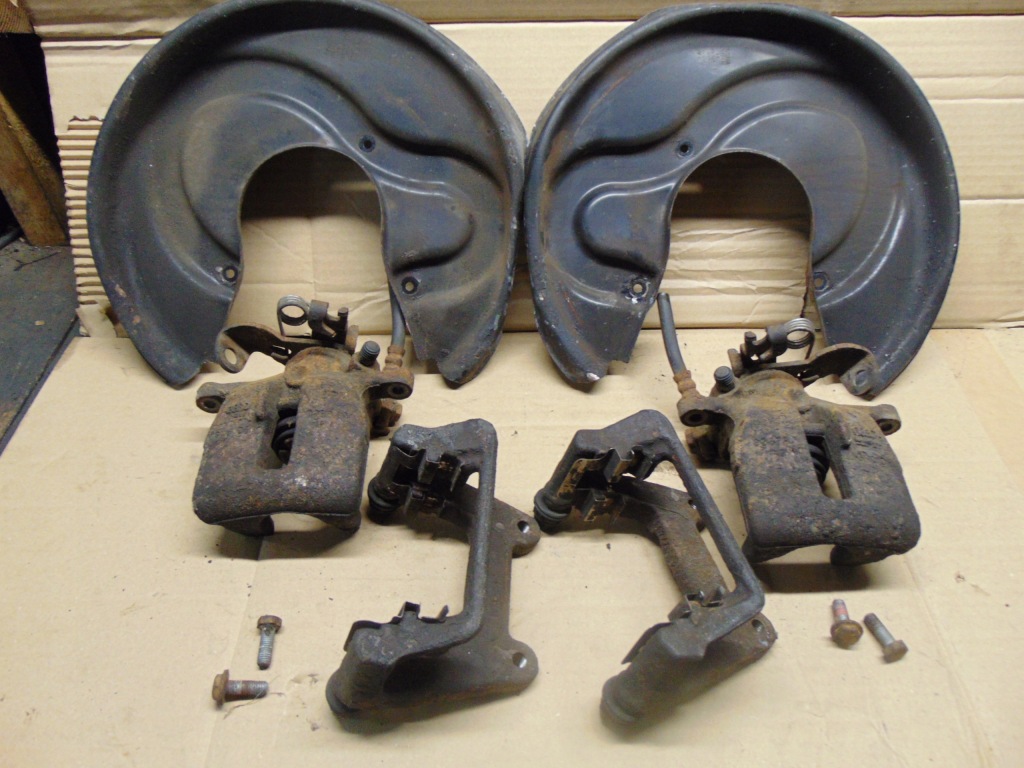 фото №1, Swap гальма скоба скоба супорти захист audi a4 b6 b7 288mm задня