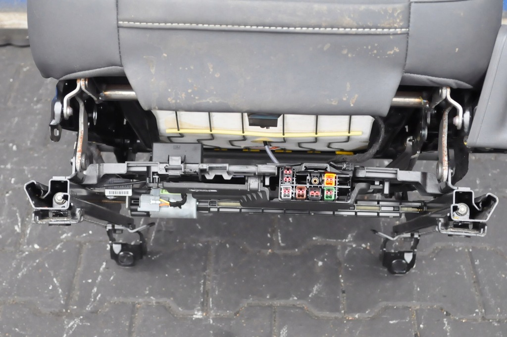 фото №9, Volvo s60 ii v60 rdesign сиденье водителя левый электрический