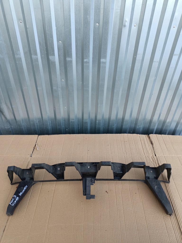 Купити Напрямна бампера середній задній задній ford focus mk3 універсал