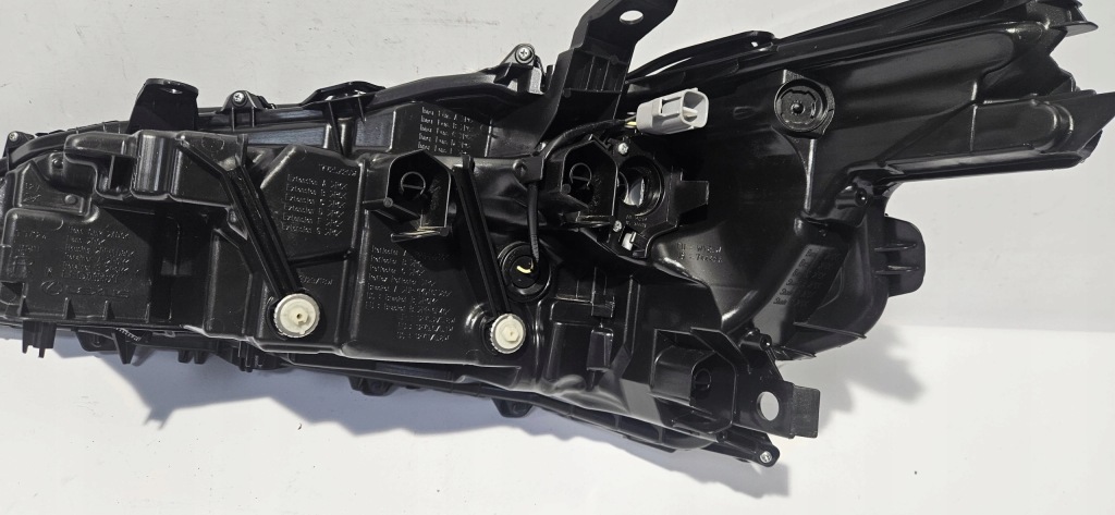 Фара правий перед full led lexus es vii рестайлінг  21- оригінал Недорого