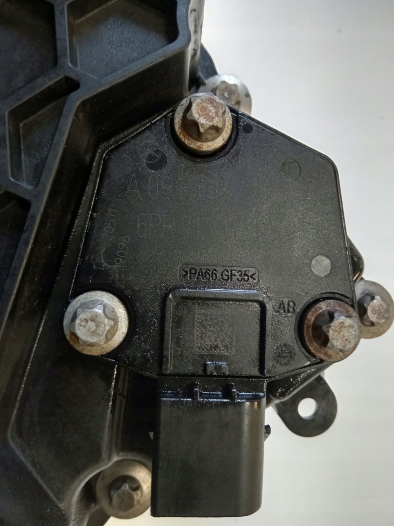 Піддон масляна датчик mercedes 3.0 450 eq-boost 367 km Недорого