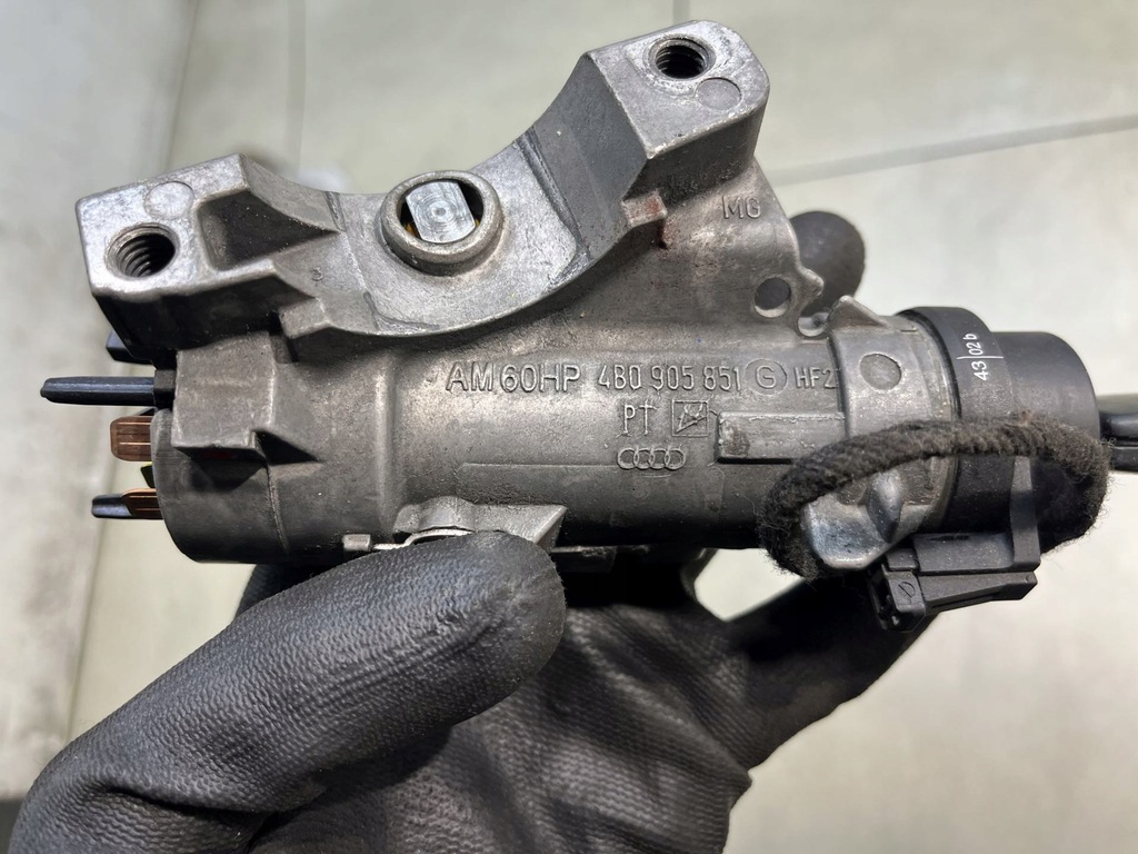 фото №10, Замок запалювання ключ vw polo iv 1.2 12v 4b0905851