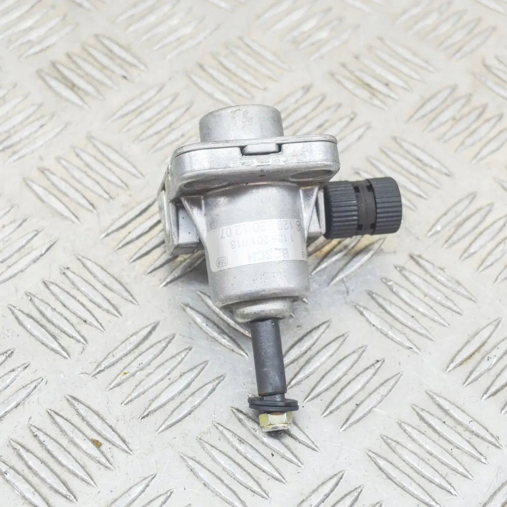 Купить Моторчик передний правого сиденье mercedes-benz sl r129 a1298201207