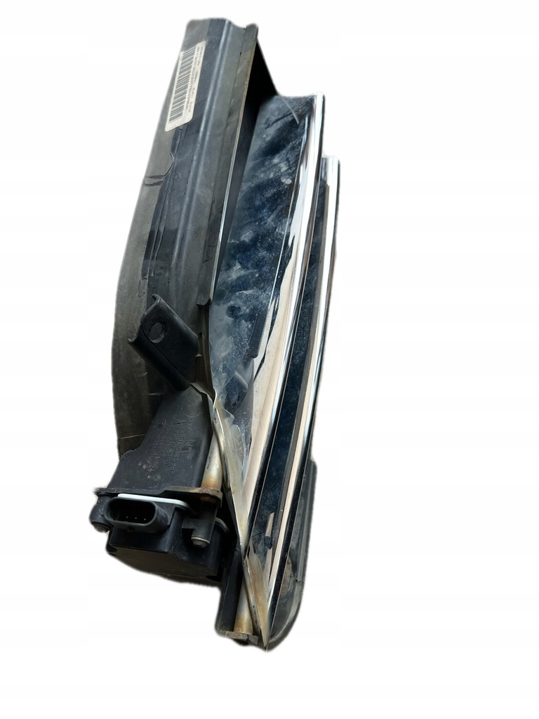 фото №5, Tesla model s жалюзі ліва 1007268-00-d комплектна